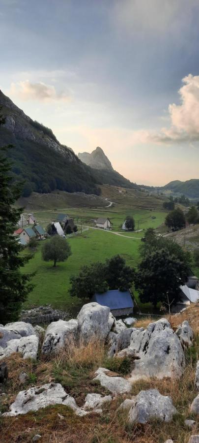 Katun Mokra Accommodation & Horseback Riding Podgorica Eksteriør bilde