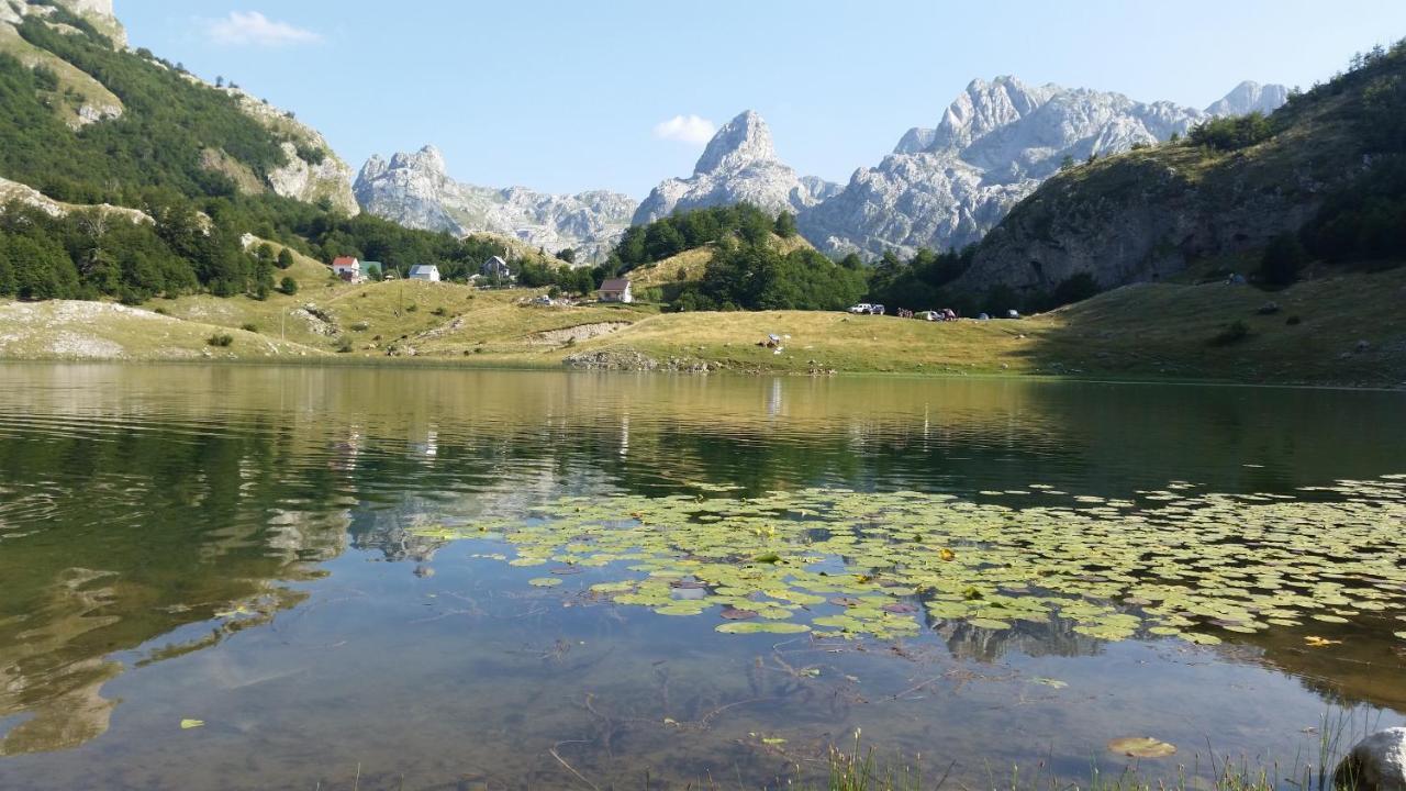 Katun Mokra Accommodation & Horseback Riding Podgorica Eksteriør bilde