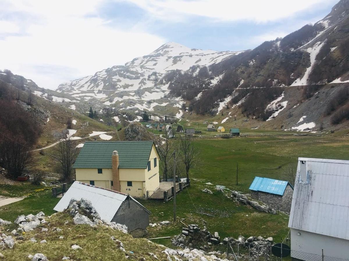 Katun Mokra Accommodation & Horseback Riding Podgorica Eksteriør bilde